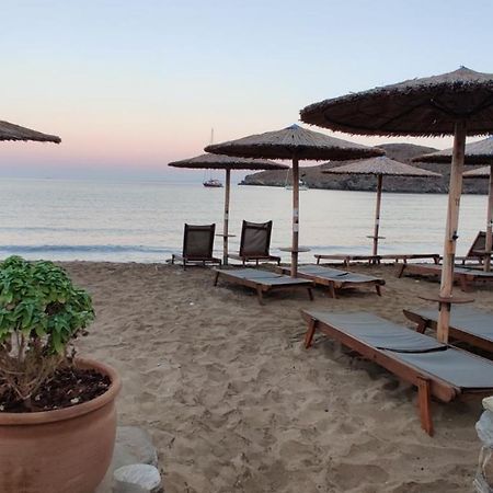 Tramonto Nel Delfini Kini Exterior foto