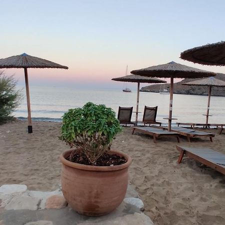 Tramonto Nel Delfini Kini Exterior foto