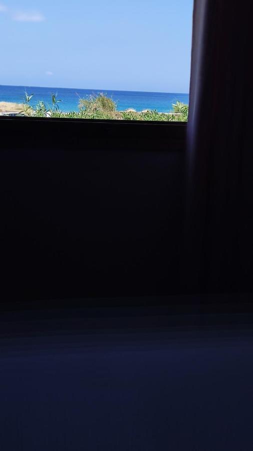 Tramonto Nel Delfini Kini Exterior foto